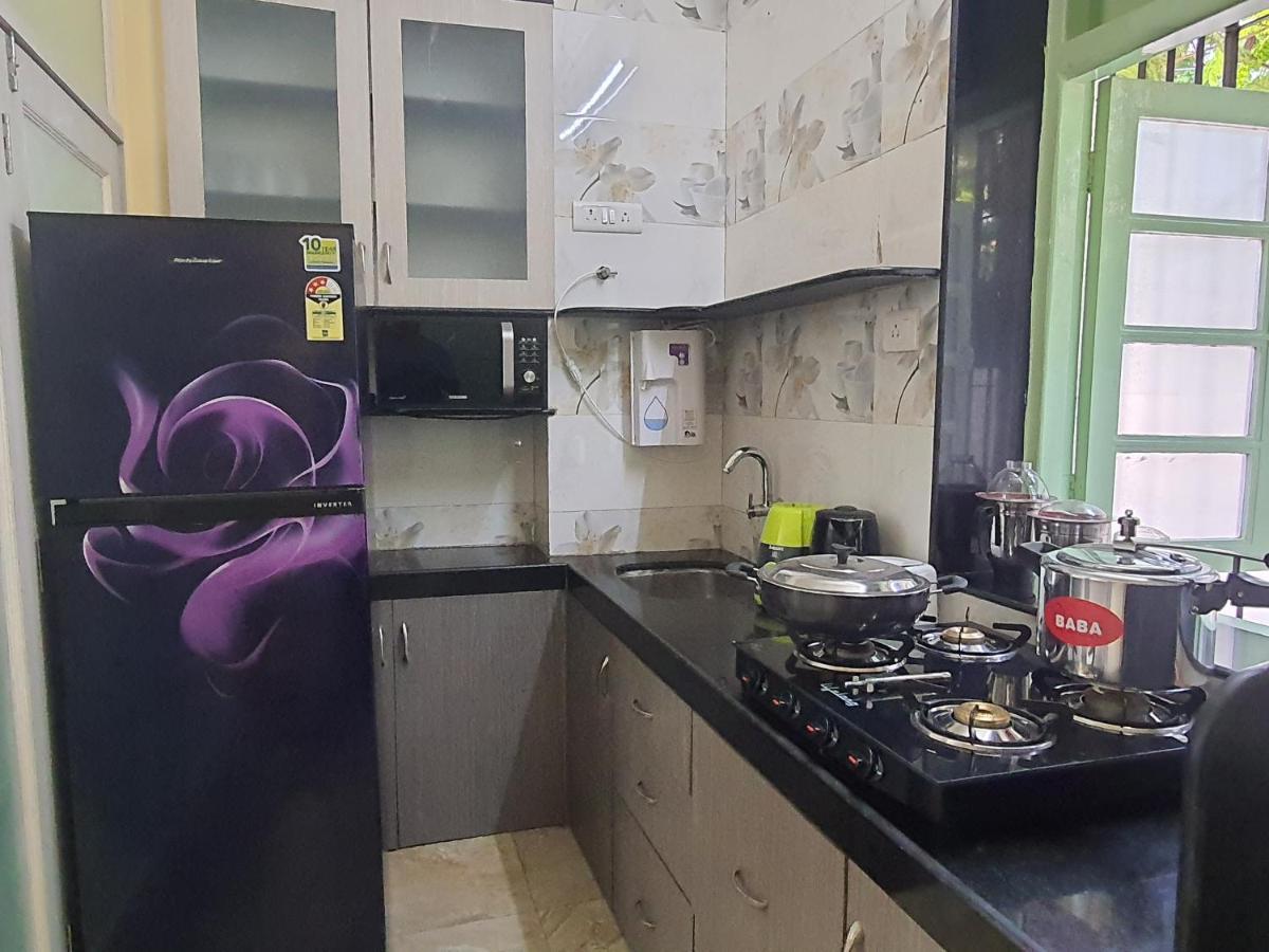 Osi Apartments Khar West 뭄바이 외부 사진
