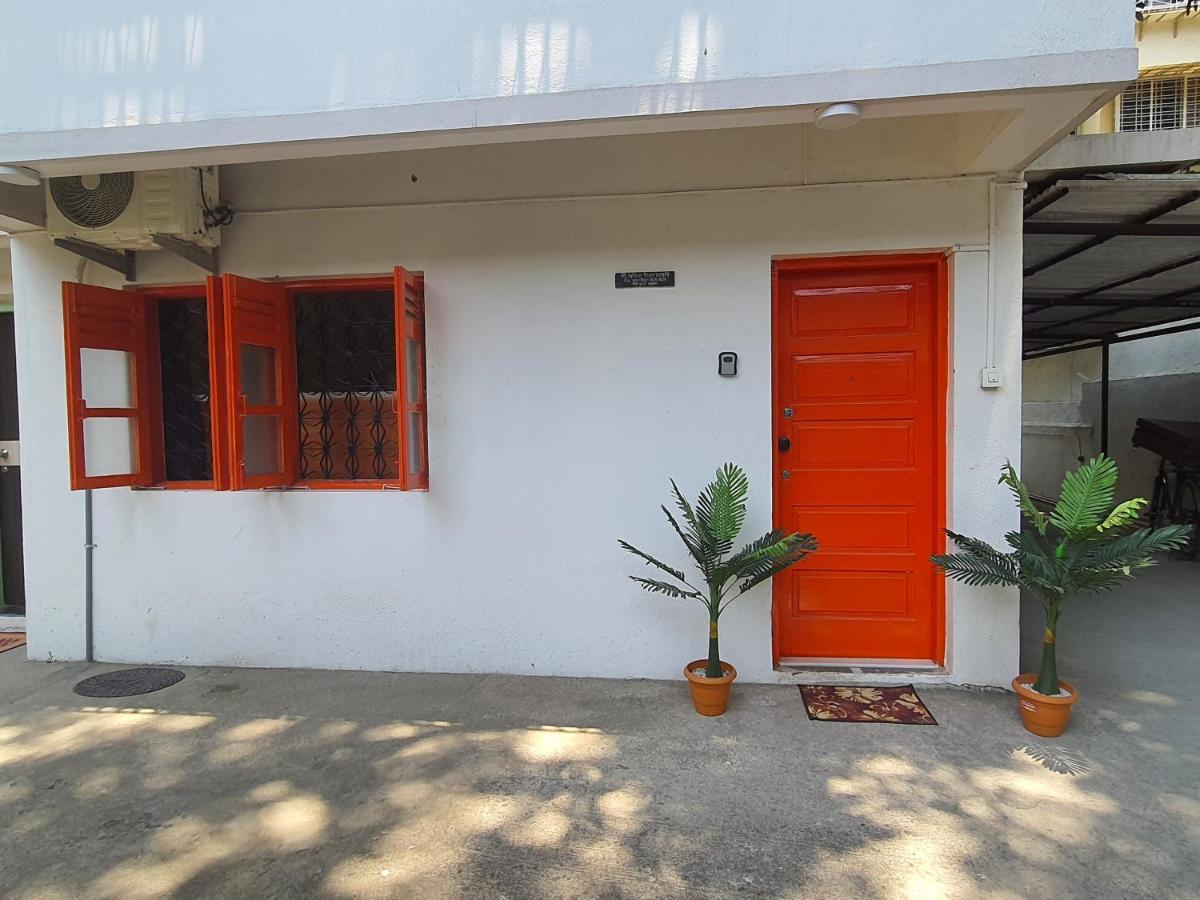 Osi Apartments Khar West 뭄바이 외부 사진